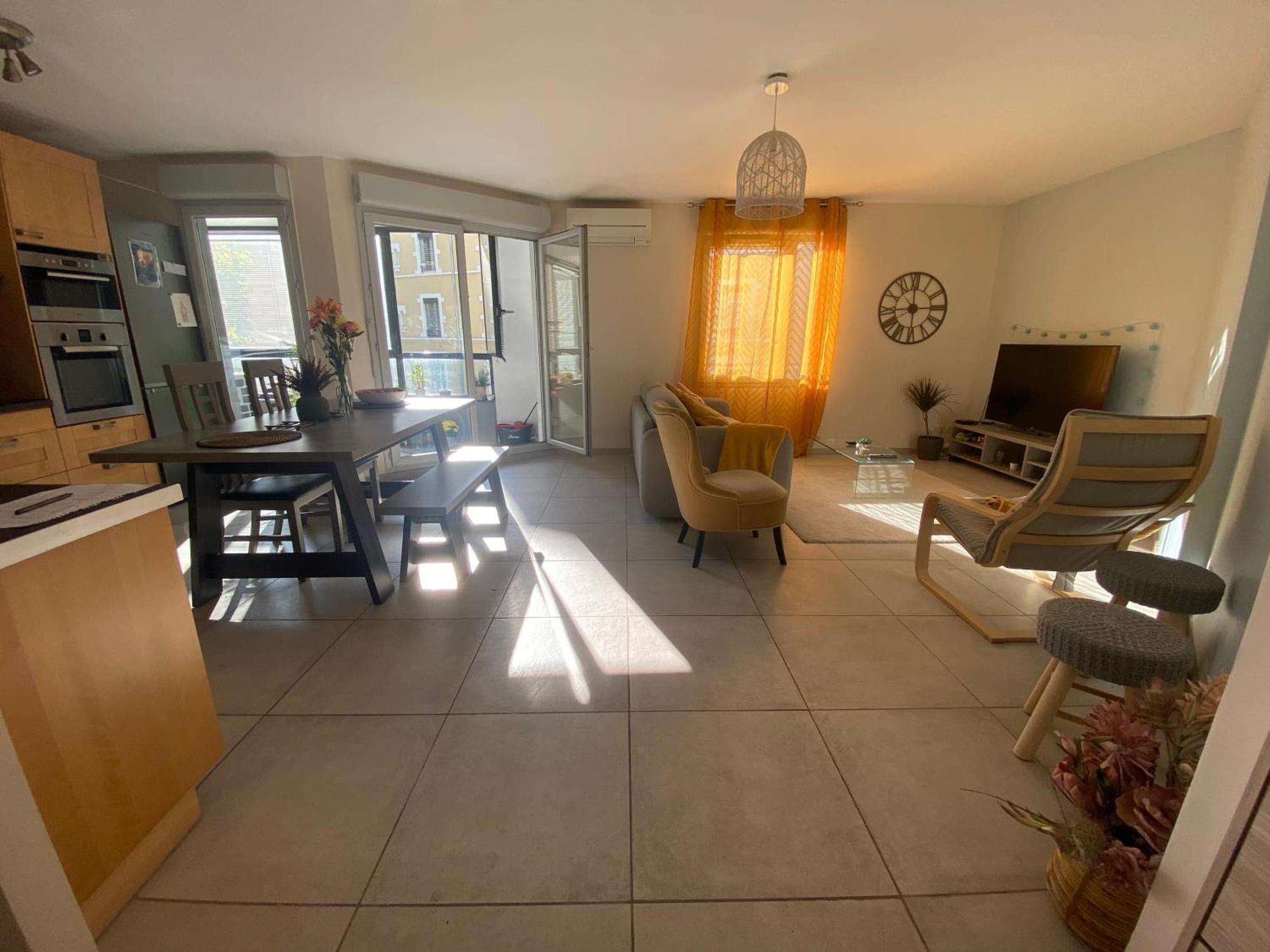2Bhk Entire Apartment Fully Equipped 84M2 Lyon Exteriér fotografie